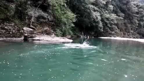 空中抛枪无敌版